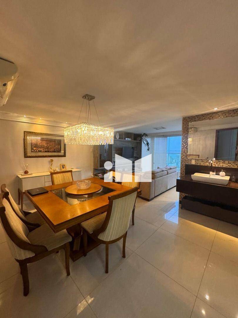 Cobertura à venda com 4 quartos, 220m² - Foto 12