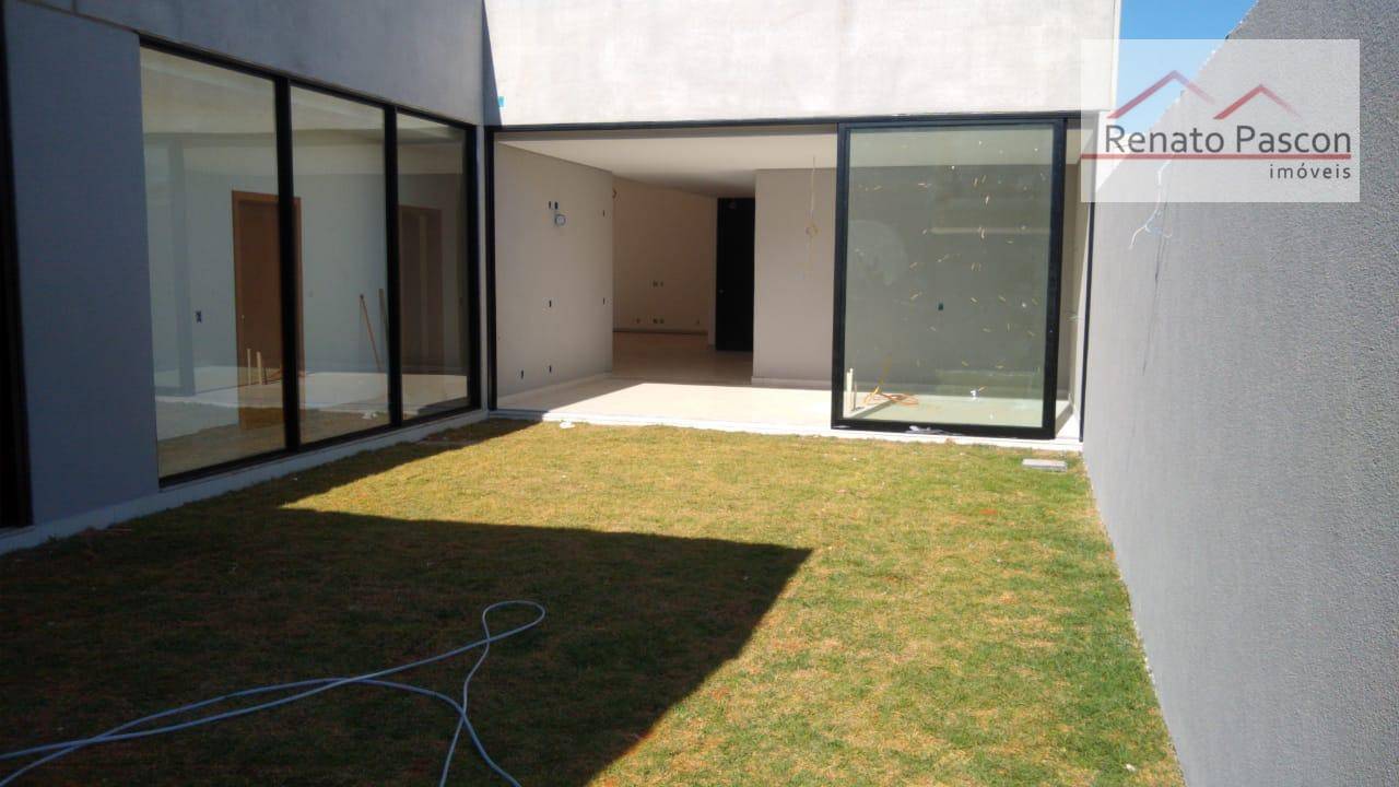 Casa de Condomínio à venda com 3 quartos, 246m² - Foto 12