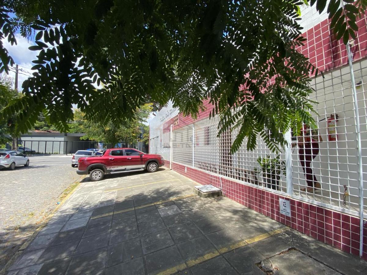 Prédio Inteiro à venda, 270m² - Foto 2