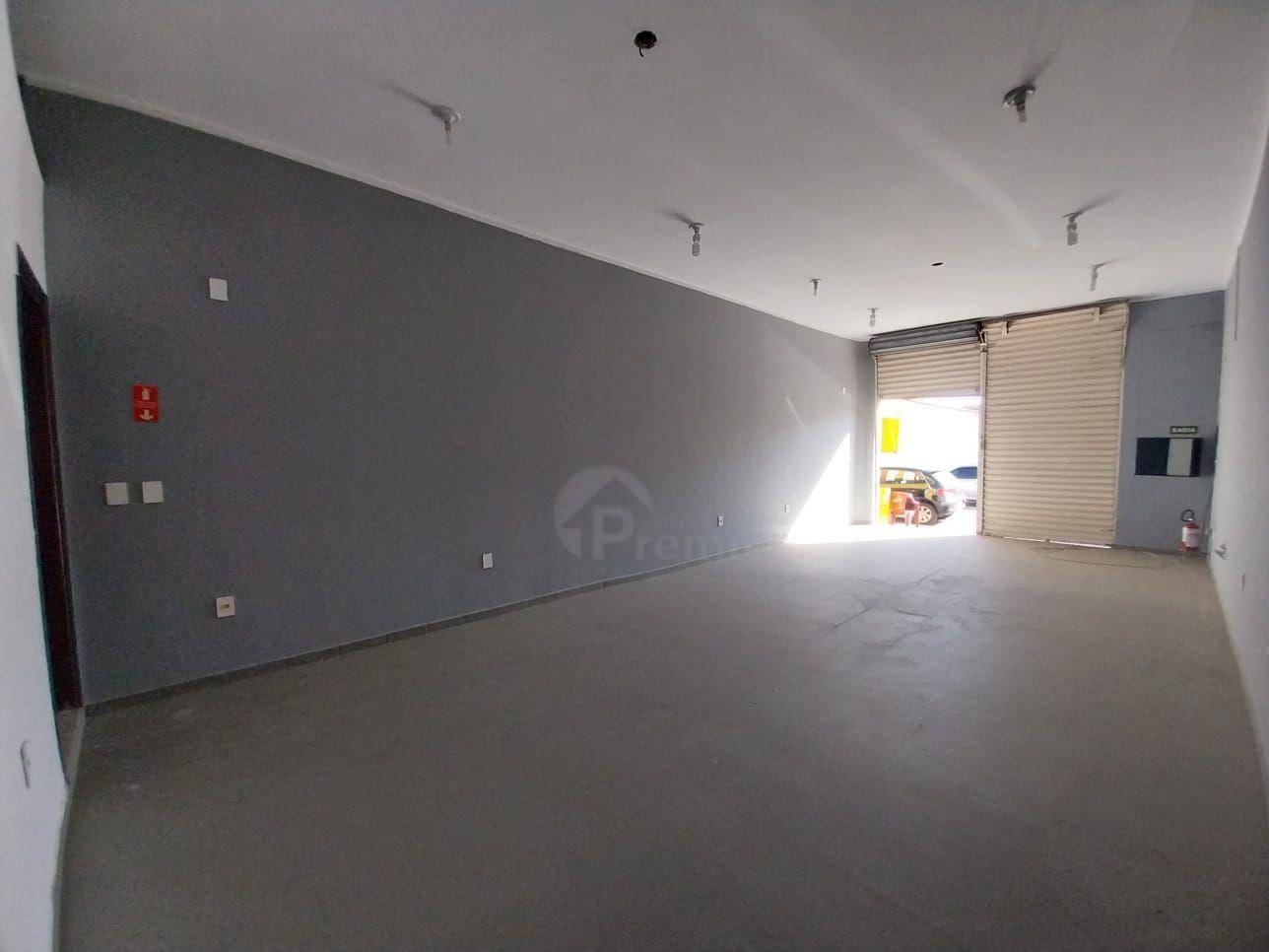 Loja-Salão para alugar, 60m² - Foto 2