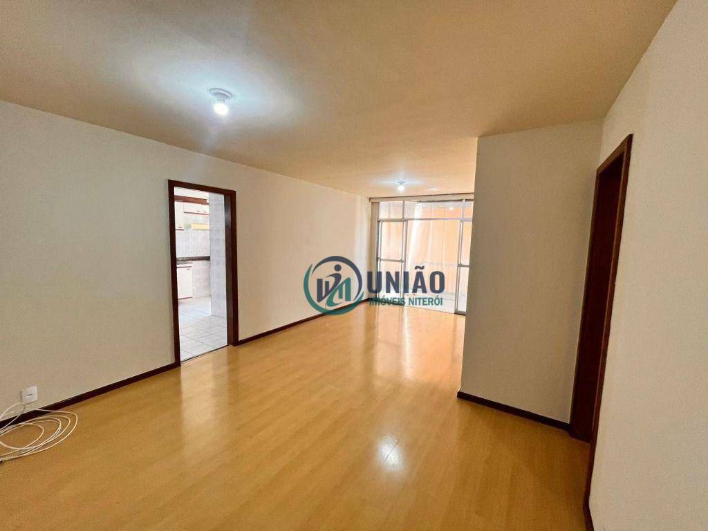 Apartamento à venda com 2 quartos, 86m² - Foto 5