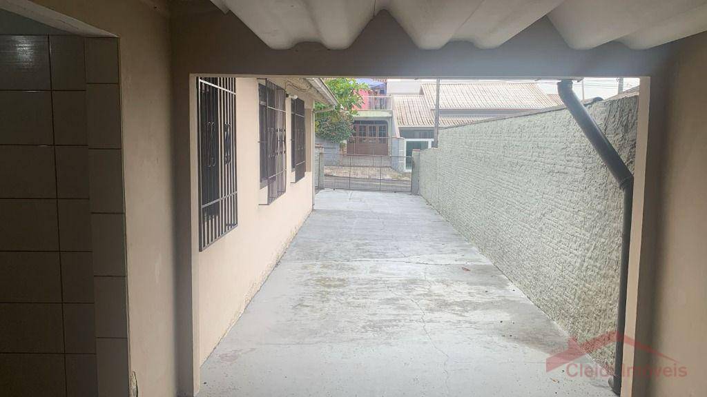 Casa para alugar com 2 quartos, 90m² - Foto 3