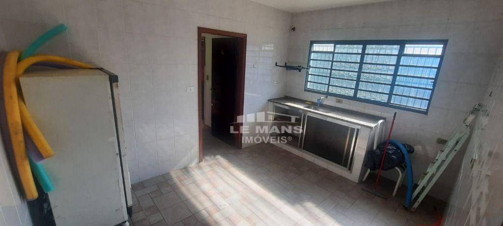 Casa à venda com 2 quartos, 155m² - Foto 6