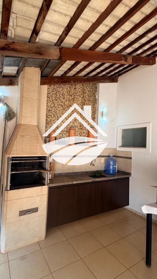 Casa à venda com 4 quartos, 372m² - Foto 3