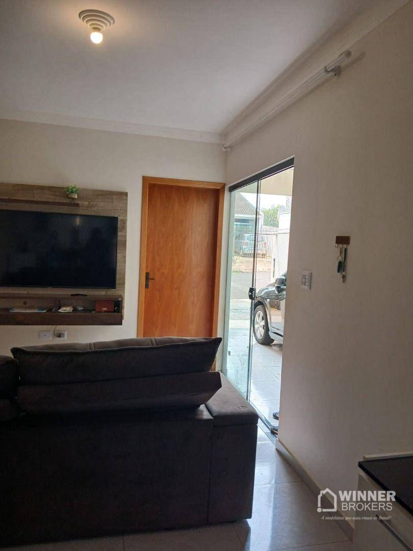 Casa à venda com 3 quartos, 69m² - Foto 13