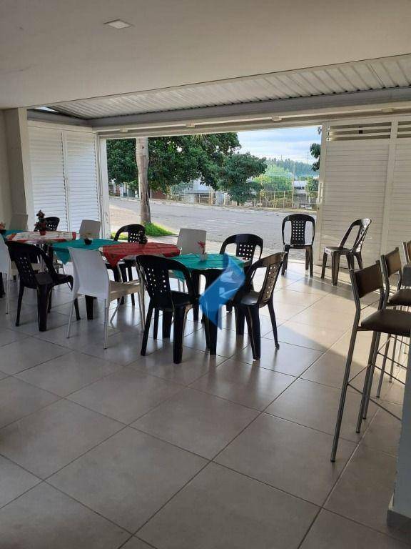 Casa de Condomínio à venda com 3 quartos, 250m² - Foto 10