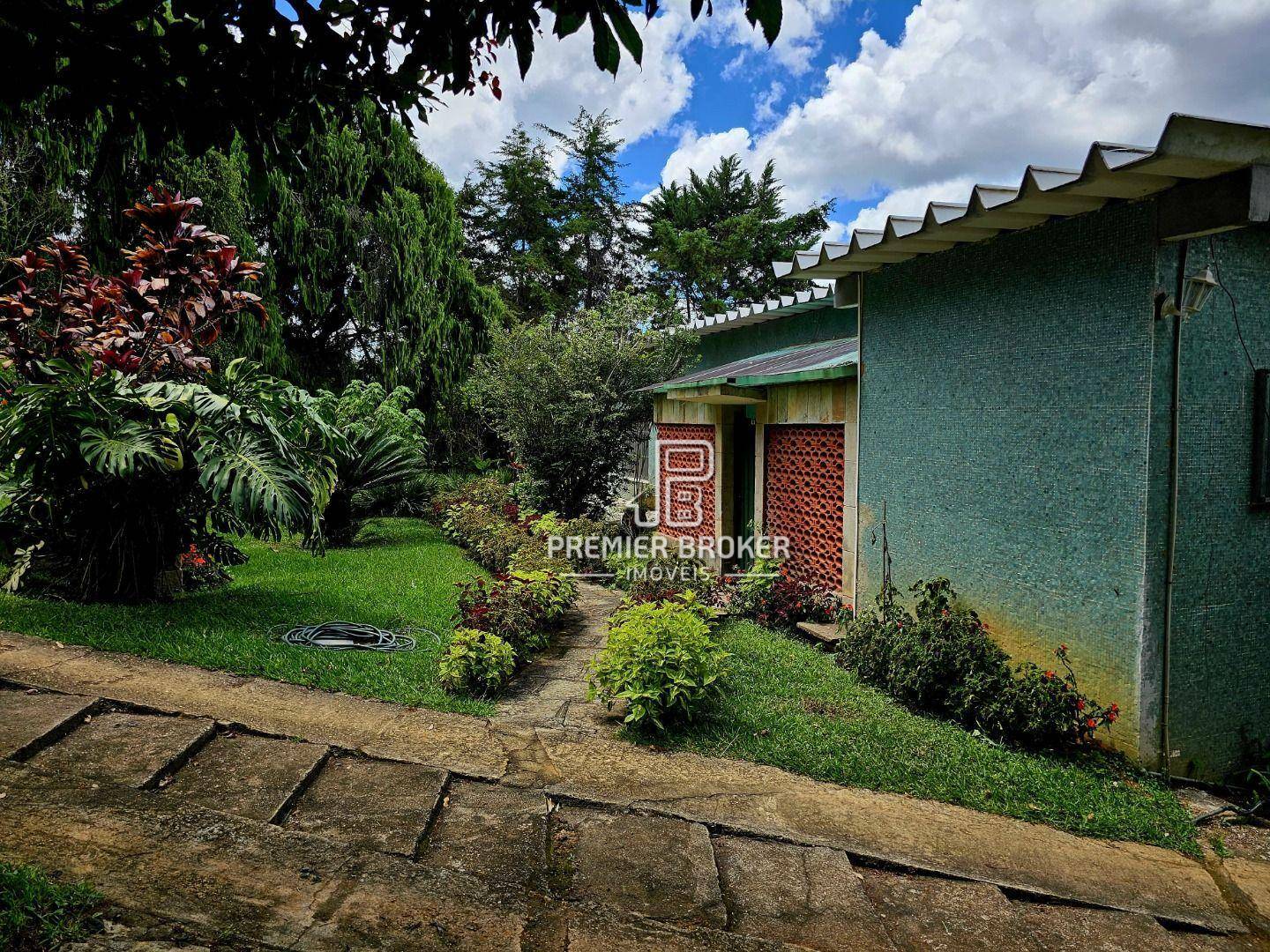 Casa à venda com 3 quartos, 300m² - Foto 5