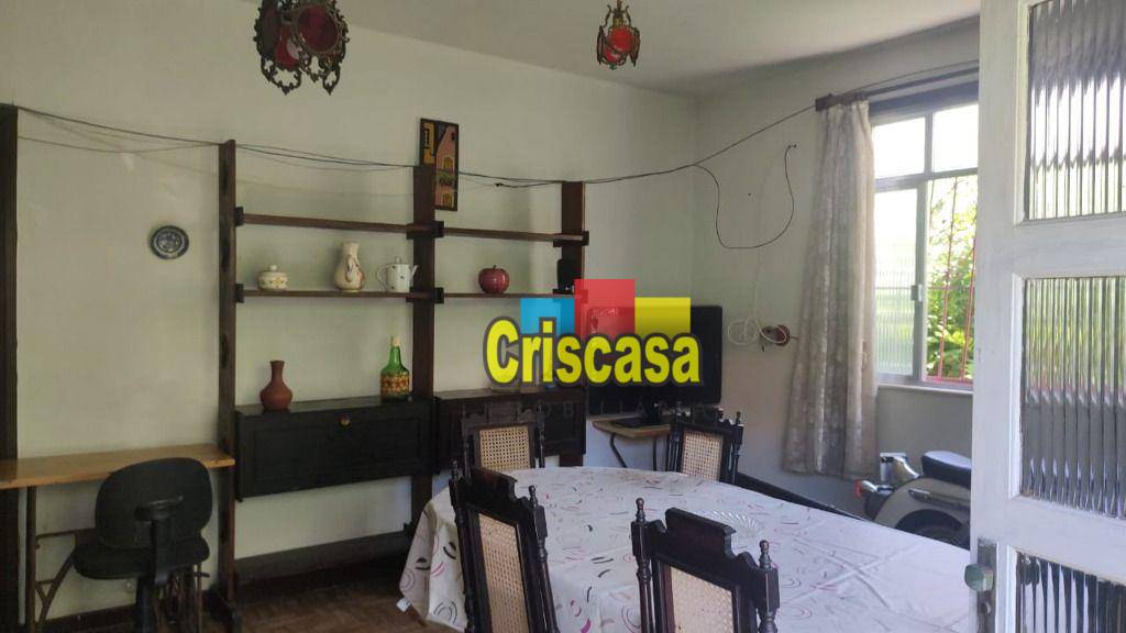 Casa à venda com 2 quartos, 158m² - Foto 2