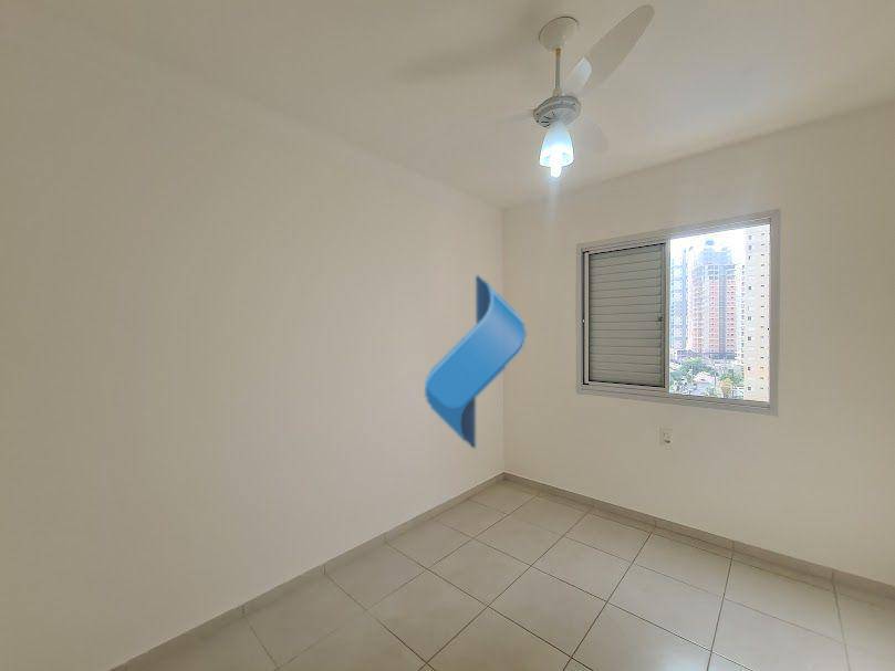 Apartamento para alugar com 3 quartos, 90m² - Foto 7