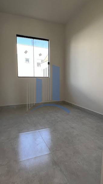 Casa à venda com 3 quartos, 55m² - Foto 10