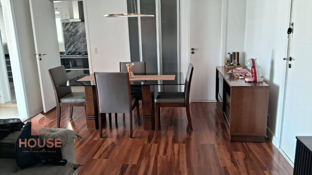 Apartamento para alugar com 4 quartos, 125m² - Foto 5