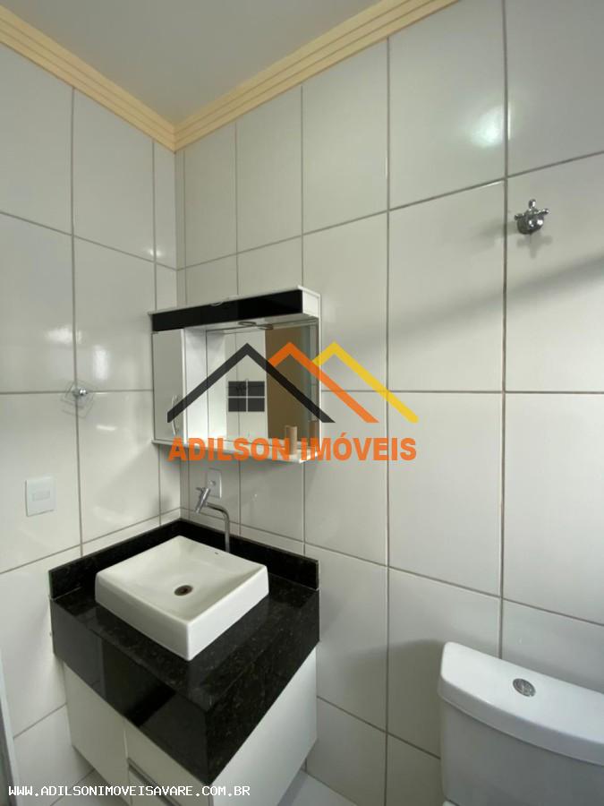 Casa à venda com 3 quartos, 200m² - Foto 17