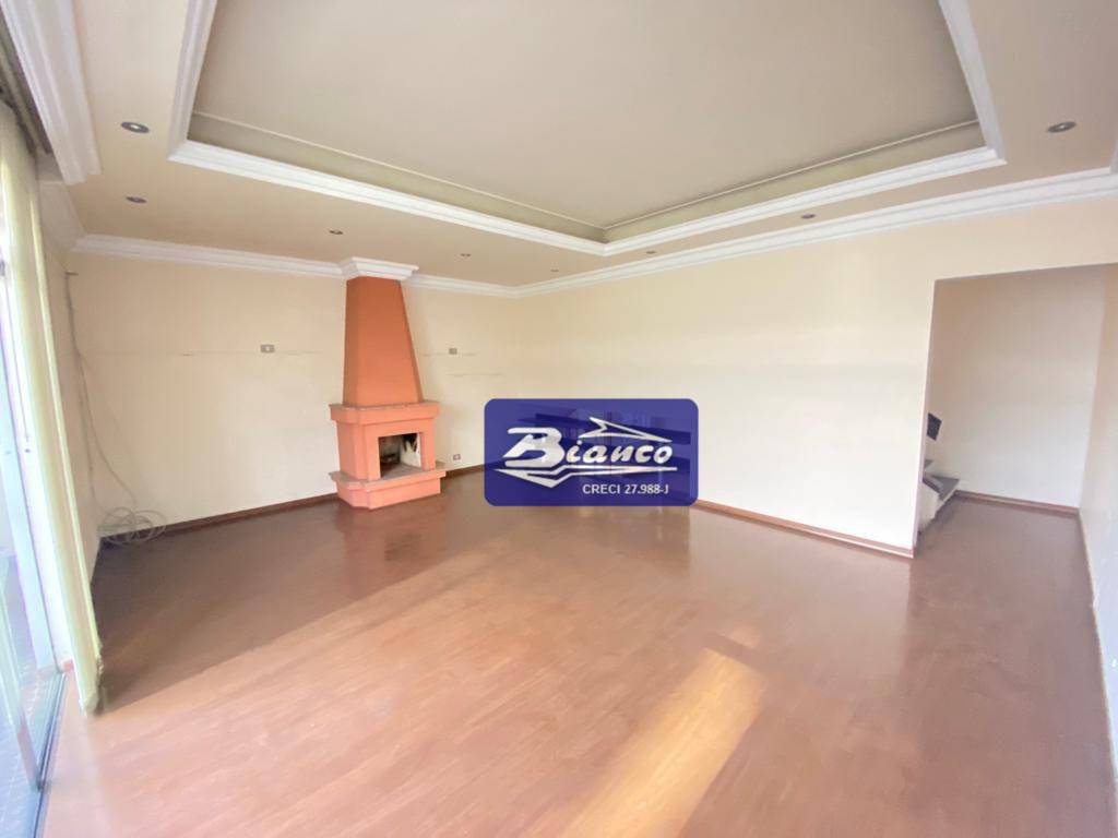 Casa para alugar com 4 quartos, 280m² - Foto 3