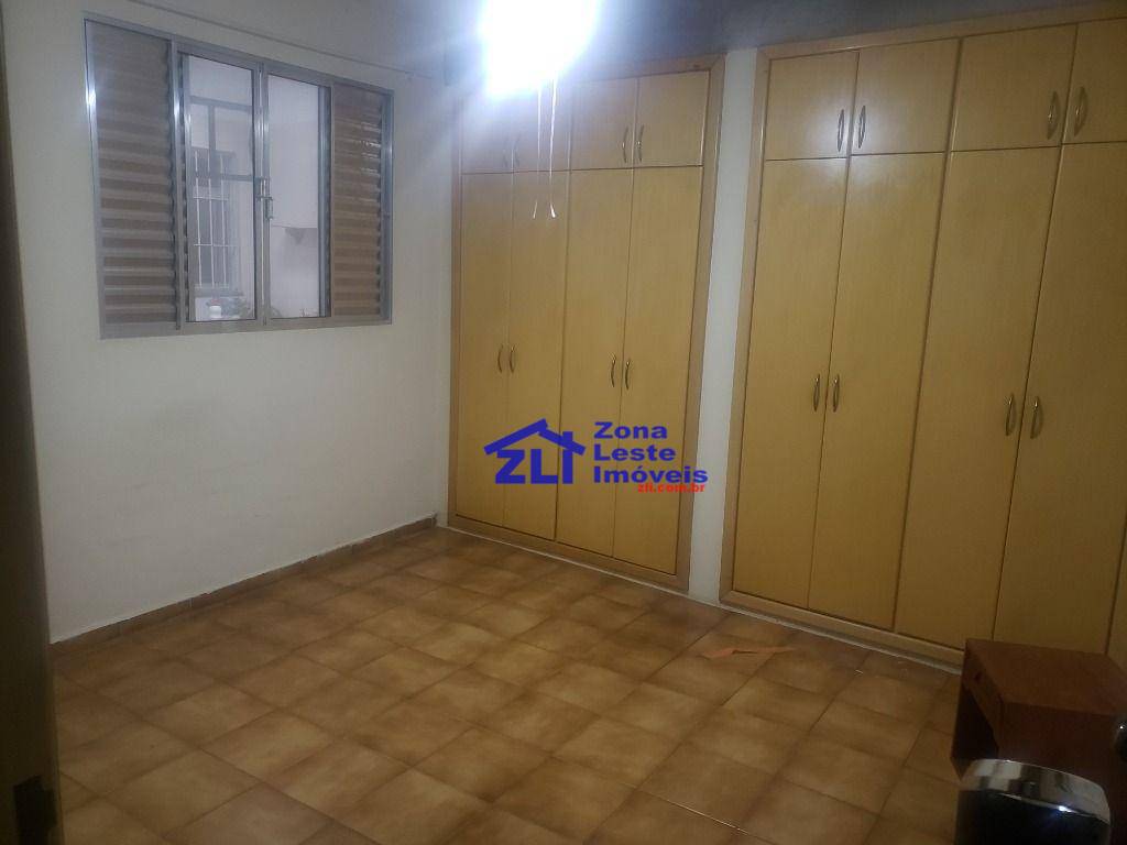 Sobrado à venda com 5 quartos, 300m² - Foto 44