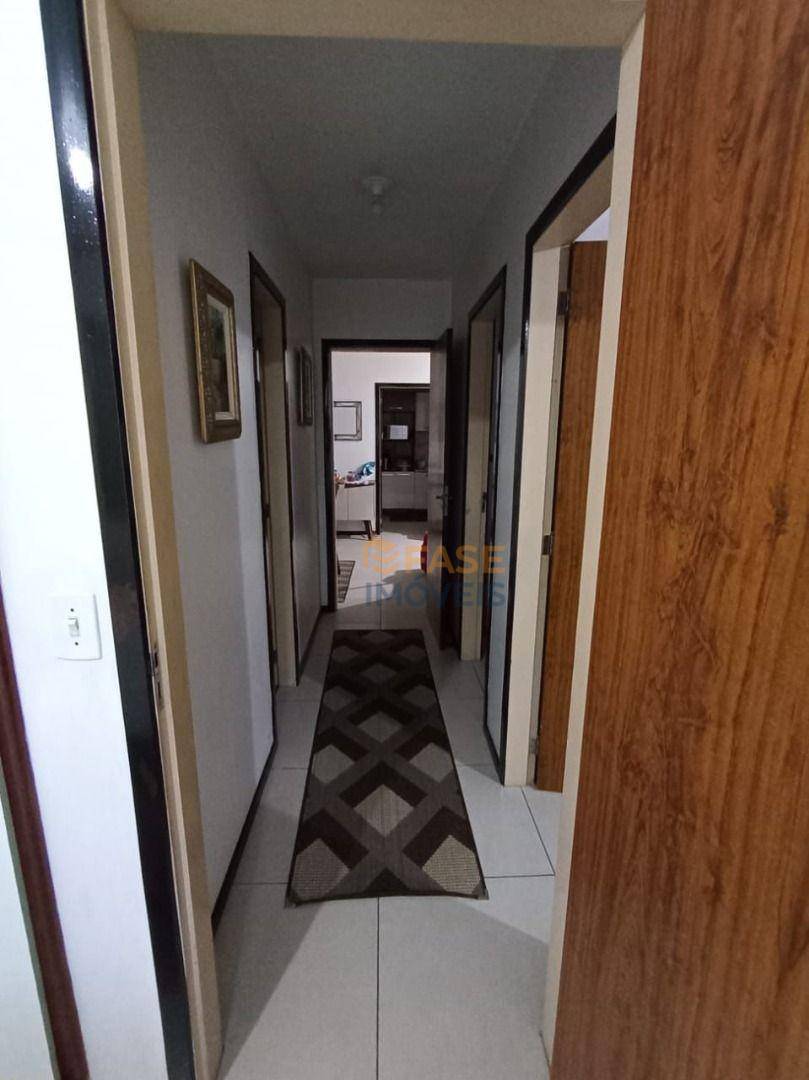 Apartamento à venda com 3 quartos, 81m² - Foto 5