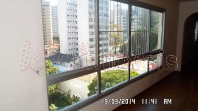 Apartamento para alugar com 3 quartos, 150m² - Foto 3