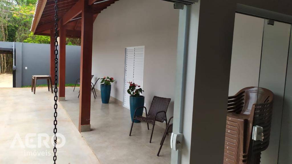 Chácara à venda com 4 quartos, 270m² - Foto 14