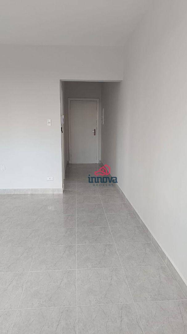 Apartamento à venda com 3 quartos, 112m² - Foto 2