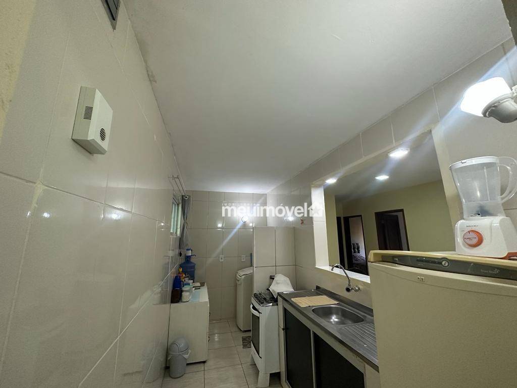 Apartamento à venda com 3 quartos, 90m² - Foto 13