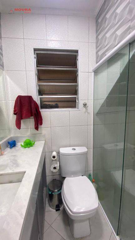 Sobrado à venda com 4 quartos, 180m² - Foto 5