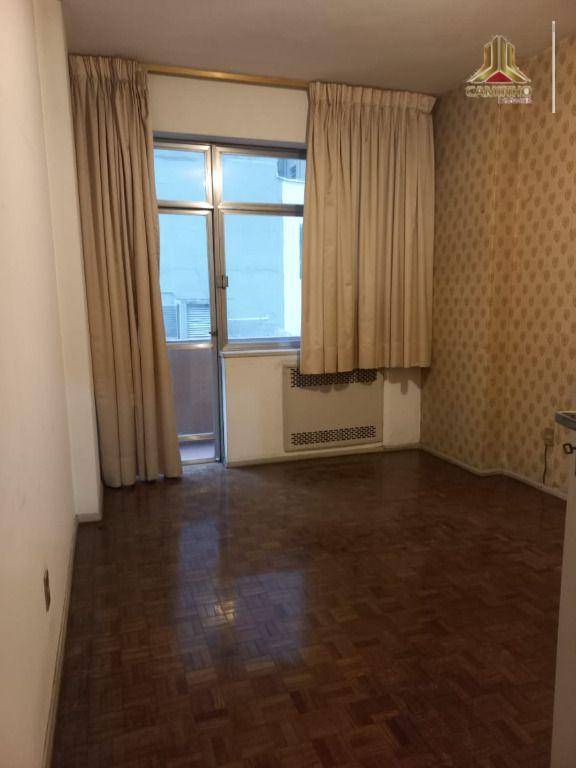 Apartamento à venda com 3 quartos, 160m² - Foto 9