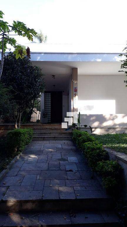 Sobrado à venda com 5 quartos, 500m² - Foto 34