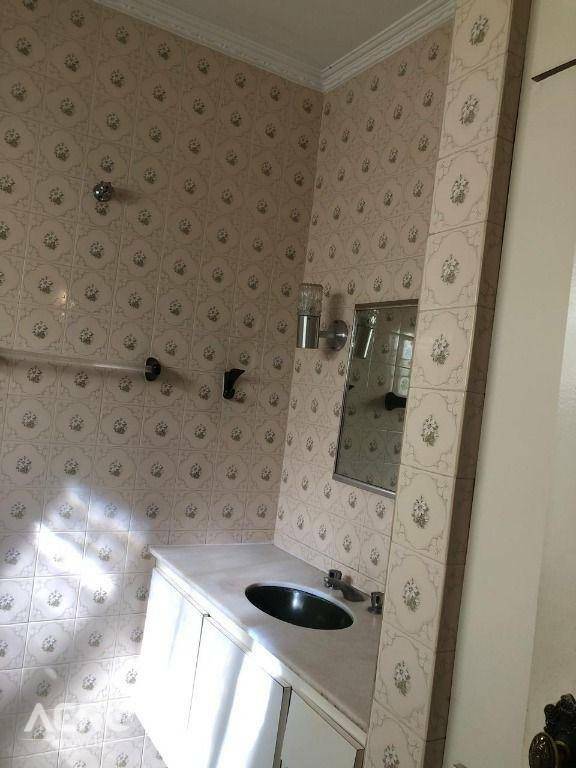 Casa à venda com 2 quartos, 170m² - Foto 12
