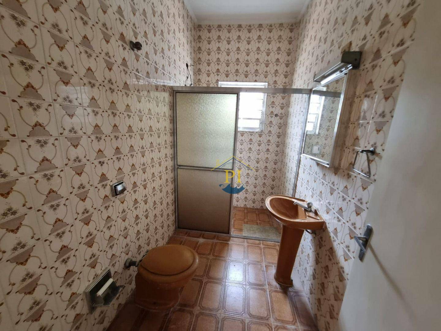 Casa para alugar com 3 quartos, 162m² - Foto 11