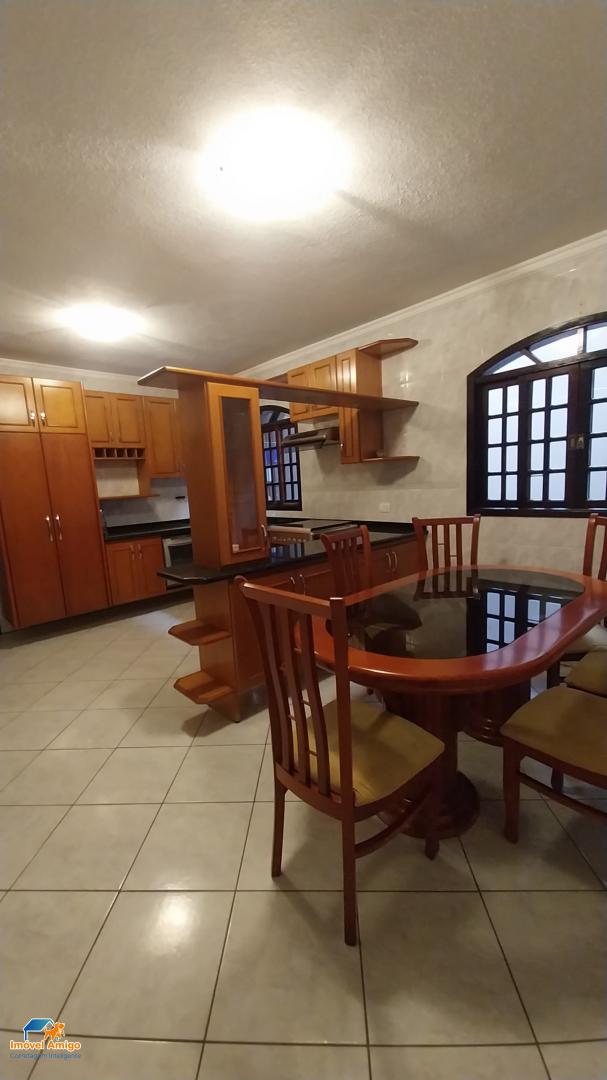 Casa à venda com 3 quartos, 198m² - Foto 19