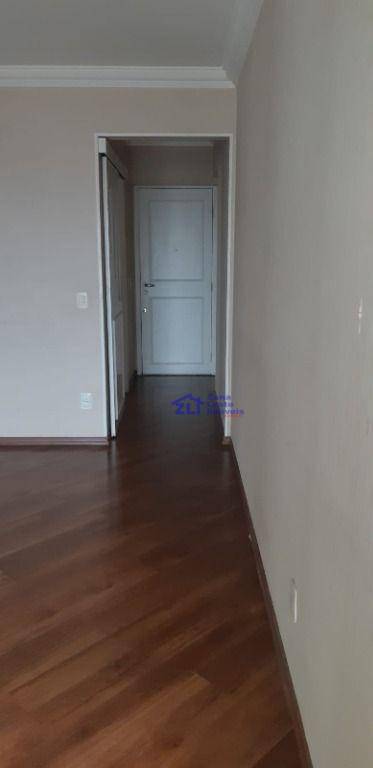 Apartamento para alugar com 2 quartos, 67m² - Foto 18