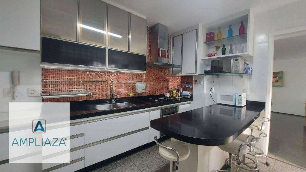 Apartamento à venda com 4 quartos, 198m² - Foto 23