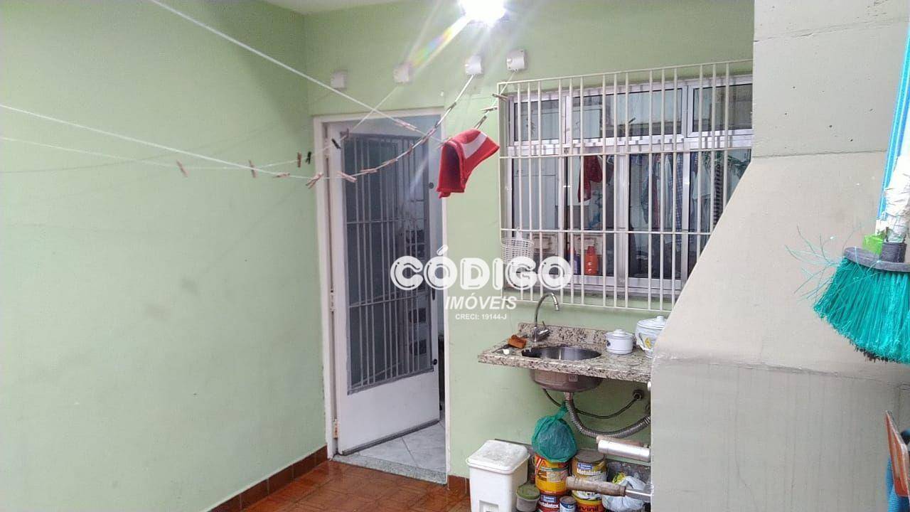 Sobrado à venda com 3 quartos, 250m² - Foto 15