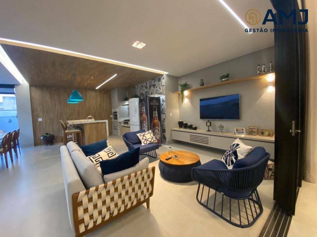 Casa de Condomínio à venda com 4 quartos, 276m² - Foto 1