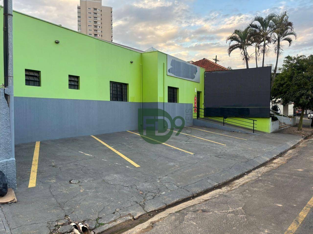 Prédio Inteiro, 200 m² - Foto 2