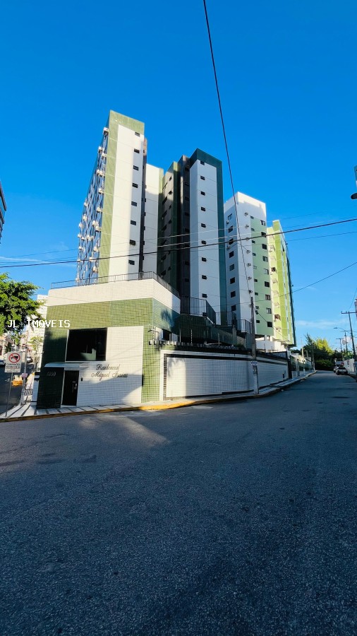 Apartamento à venda com 3 quartos, 96m² - Foto 1