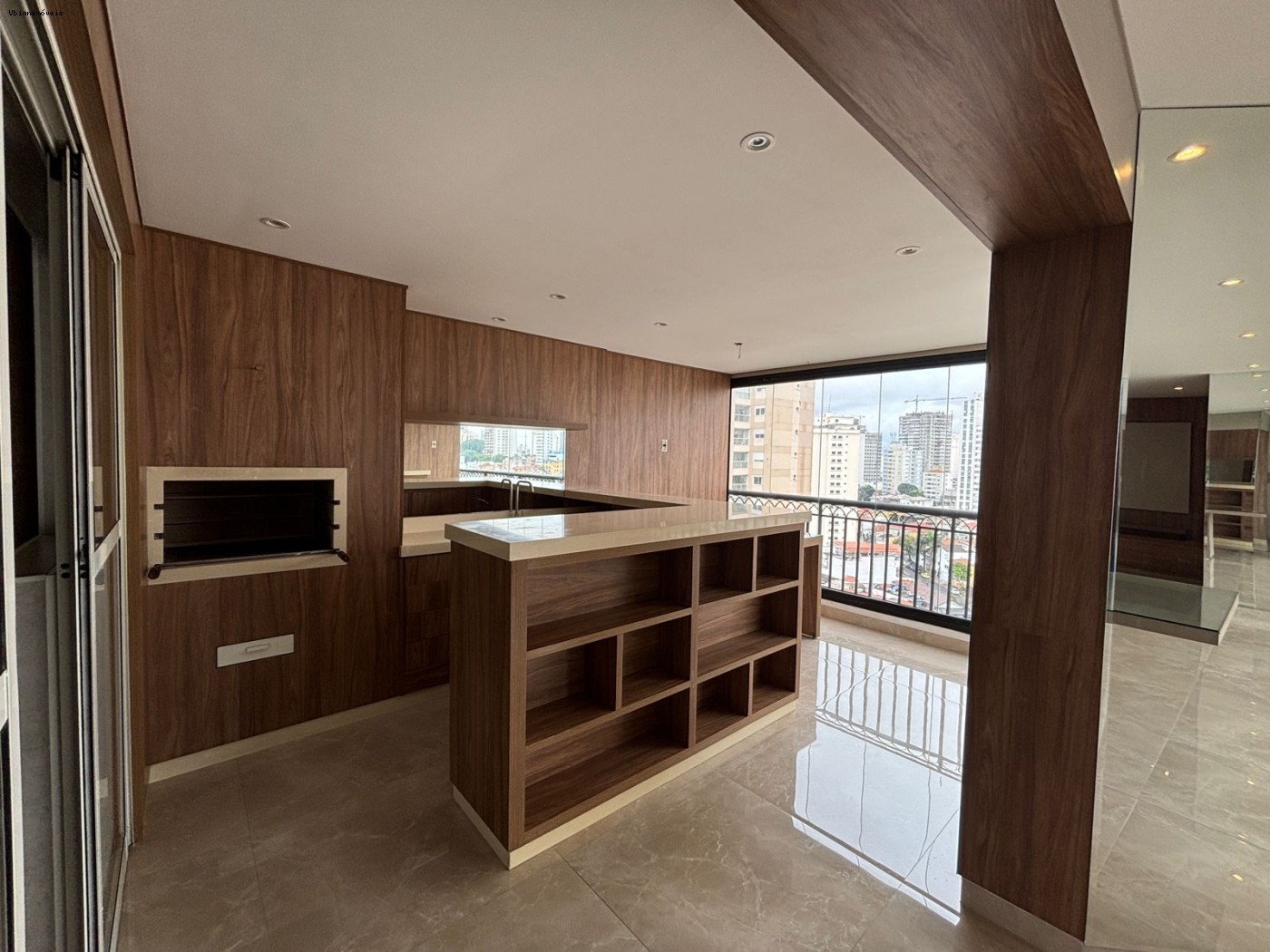 Apartamento à venda com 3 quartos, 156m² - Foto 13