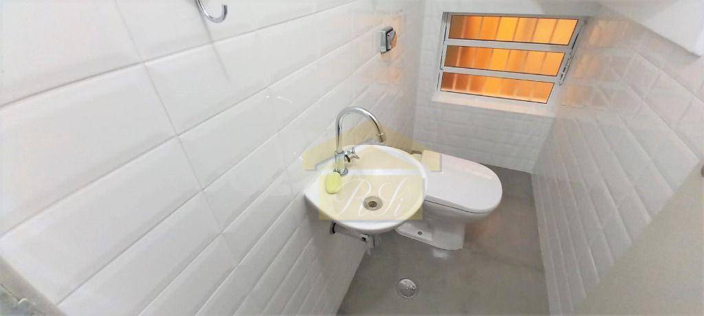 Sobrado à venda com 3 quartos, 140m² - Foto 4