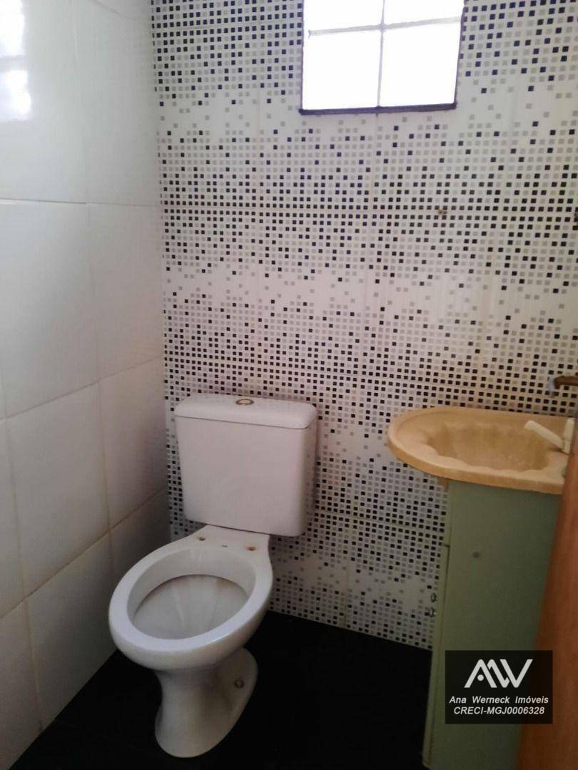 Casa à venda com 2 quartos, 80m² - Foto 11