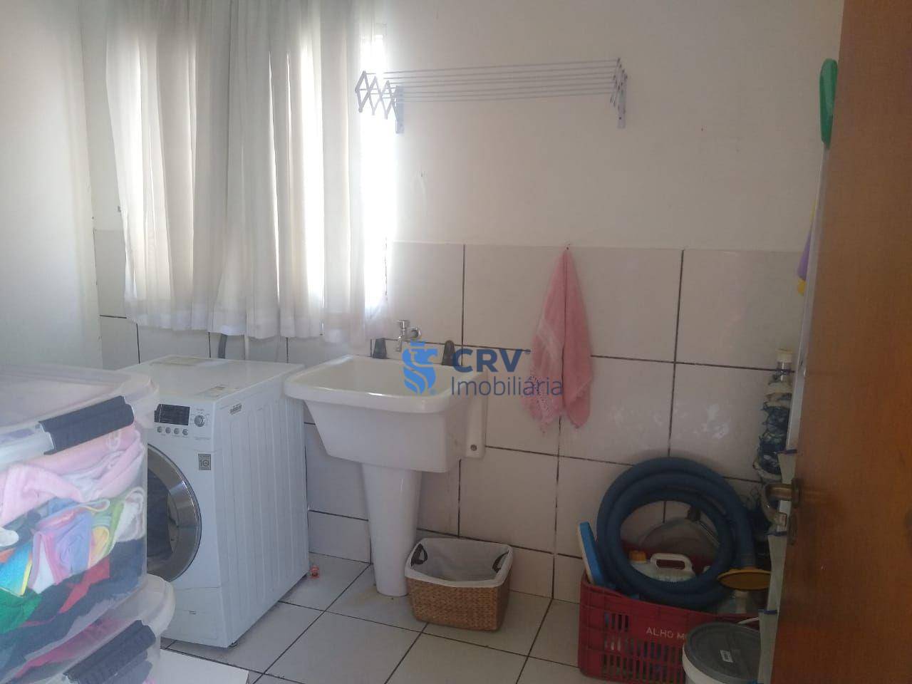 Sobrado à venda com 3 quartos, 239m² - Foto 23