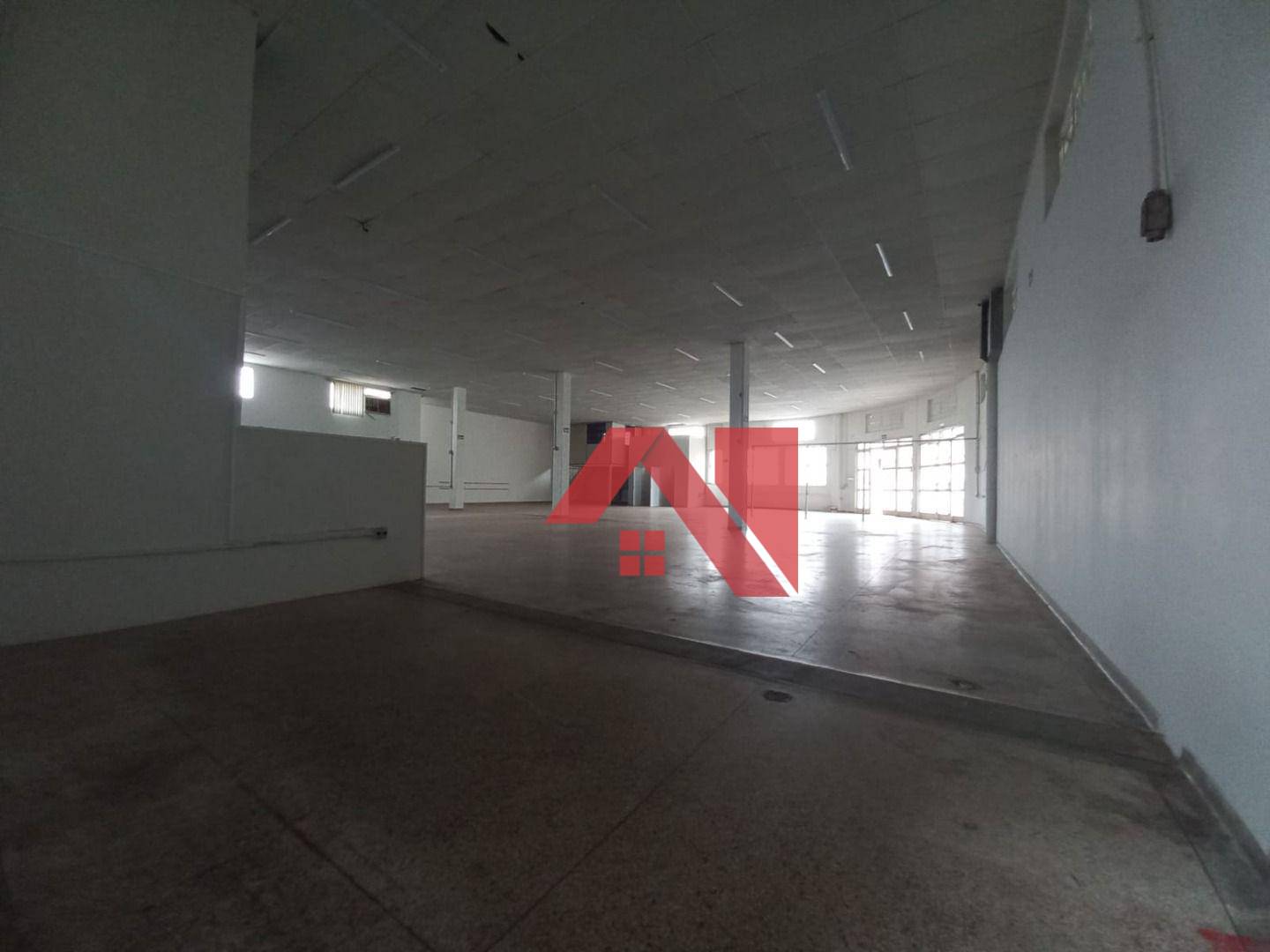 Depósito-Galpão-Armazém à venda e aluguel, 822m² - Foto 25