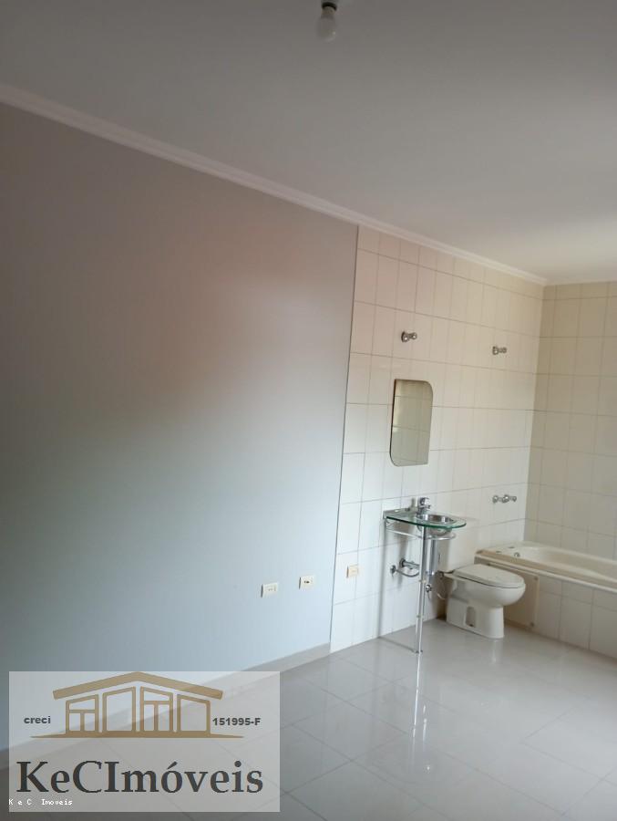 Casa à venda com 5 quartos, 170m² - Foto 8