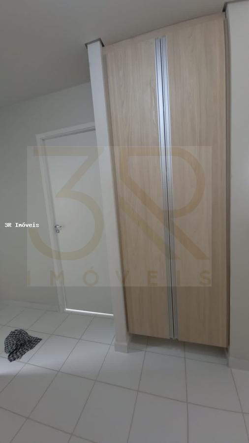 Apartamento para alugar com 1 quarto, 40m² - Foto 10