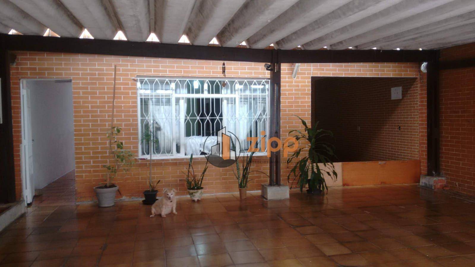 Casa à venda com 3 quartos, 300m² - Foto 1