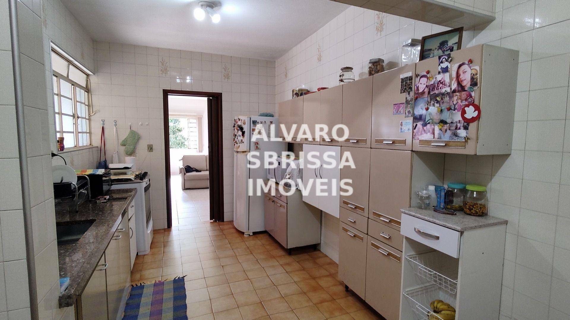 Casa à venda com 3 quartos, 154m² - Foto 12