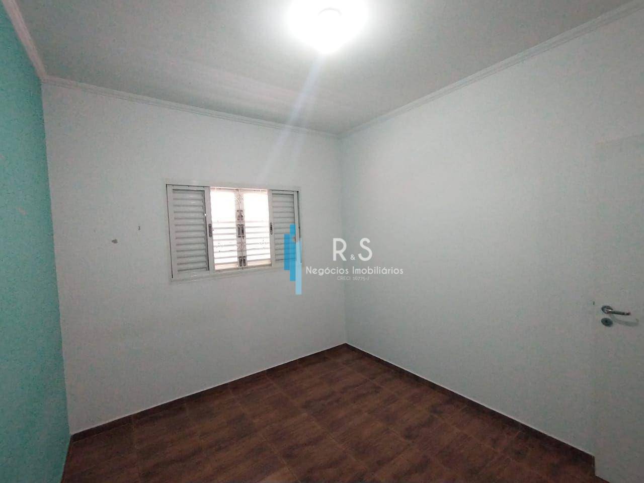 Casa à venda com 2 quartos, 290m² - Foto 19