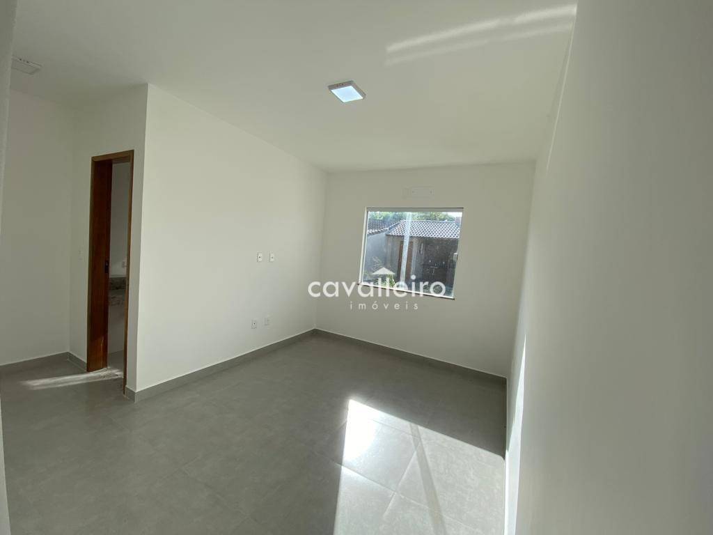 Casa à venda com 3 quartos, 95m² - Foto 11