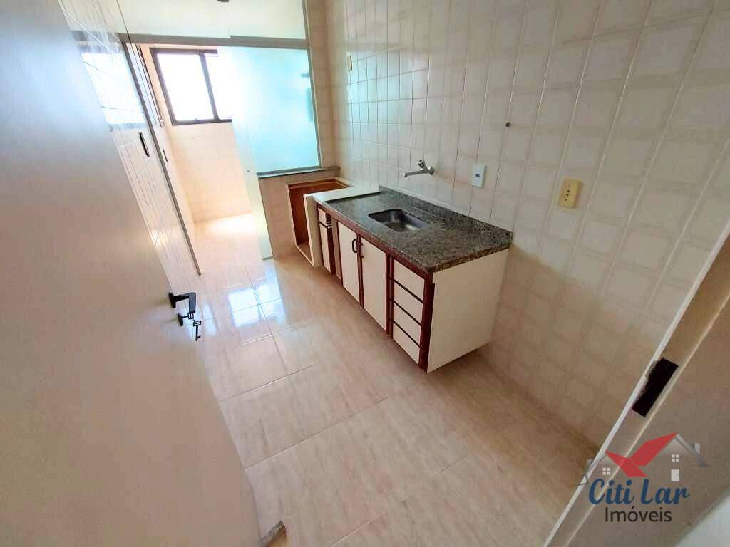 Apartamento à venda com 2 quartos, 60m² - Foto 6