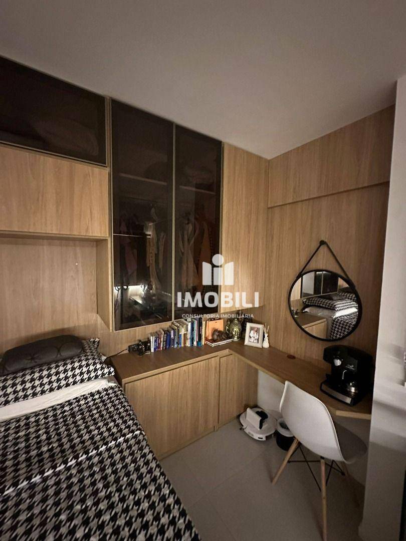 Apartamento à venda com 1 quarto, 43m² - Foto 11