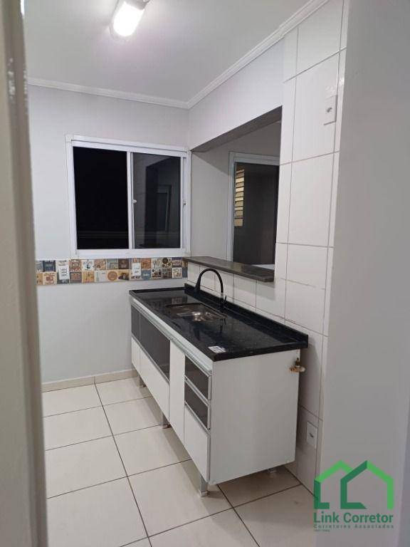 Apartamento à venda com 2 quartos, 45m² - Foto 19