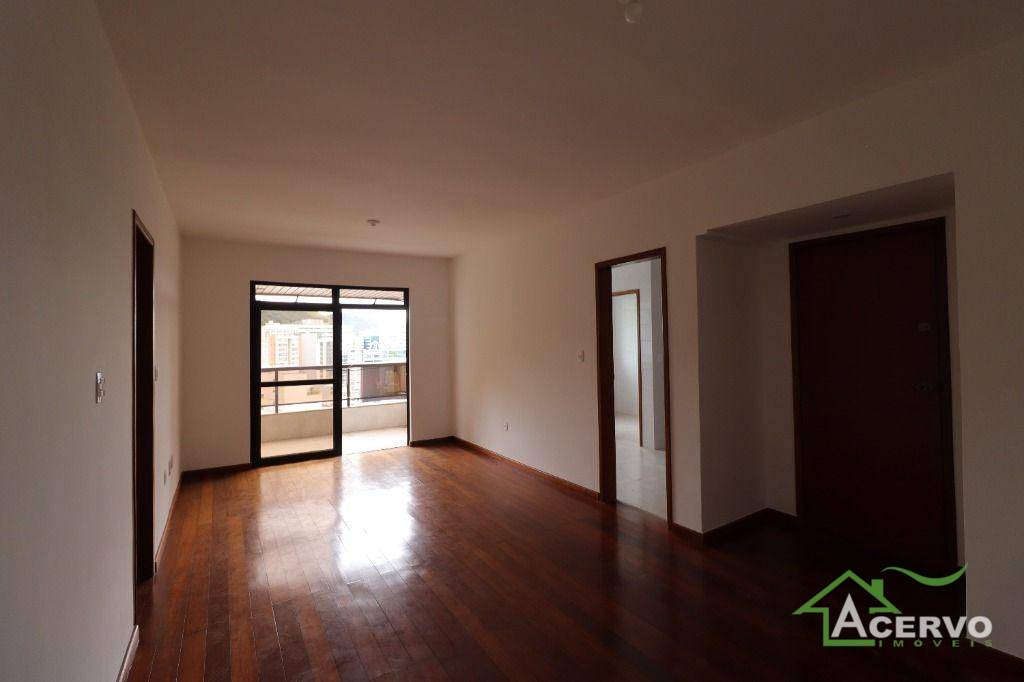 Apartamento à venda com 3 quartos, 154m² - Foto 5